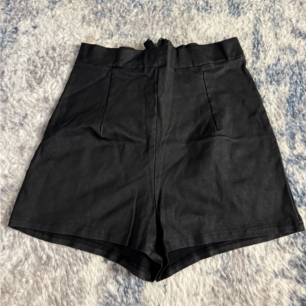 Windsor High Waist Black Shorts